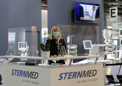 medica booth 2021 team member
