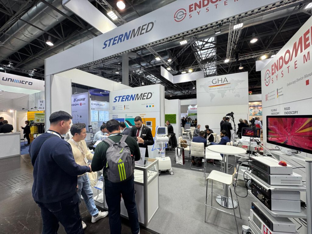 SternMed MEDICA 2025 Düsseldorf Messestand